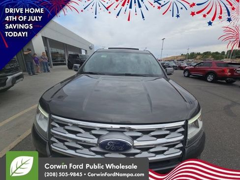 Used 2018 Ford Explorer Limited AWD/4WD image 8