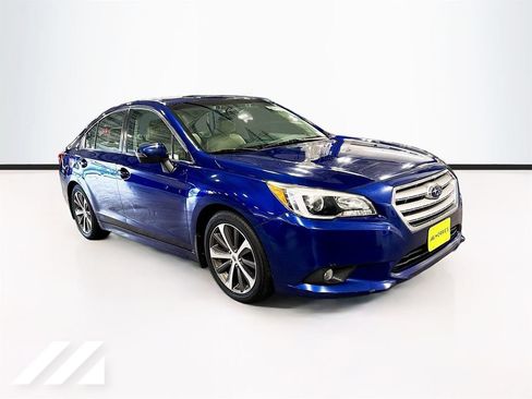 Used 2017 Subaru Legacy 2.5i Limited AWD/4WD image 3