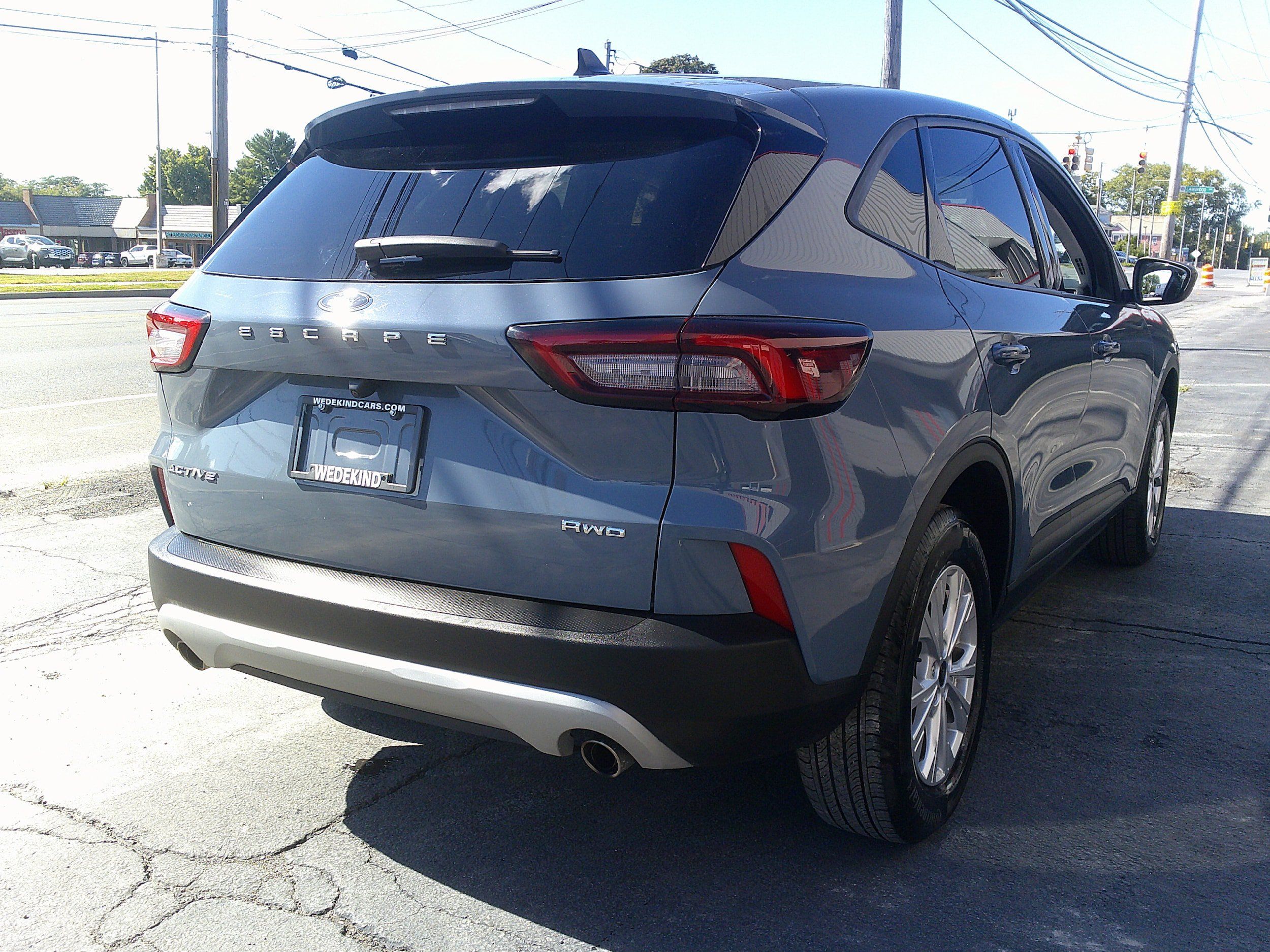 Used 2025 Ford Escape Active AWD/4WD image 8