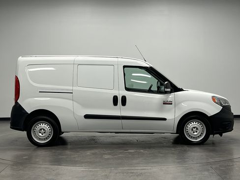 Used 2021 RAM ProMaster City Tradesman image 9