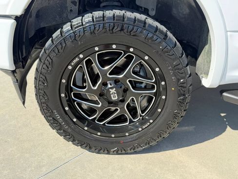 Used 2018 Ford F150 XLT w/ Equipment Group 302A Luxury RWD image 17