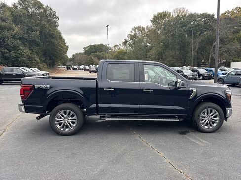 New 2025 Ford F150 Lariat w/ Equipment Group 501A Mid image 8