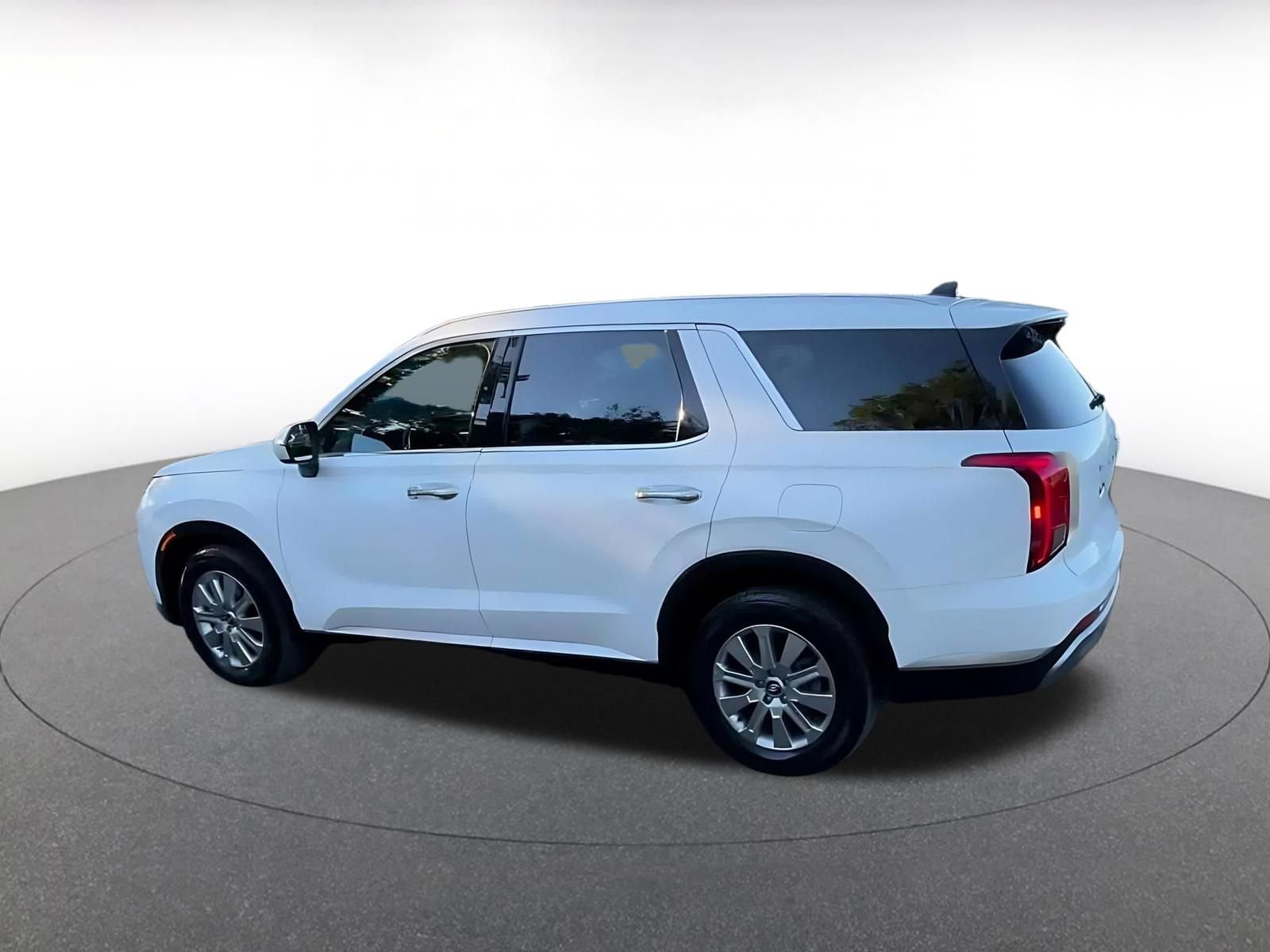 Used 2025 Hyundai Palisade SEL AWD/4WD image 9