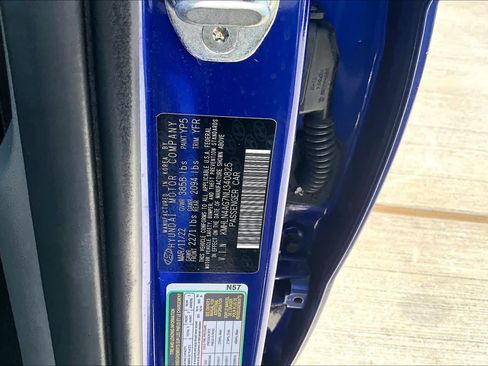 Used 2022 Hyundai Elantra SEL w/ Convenience + Premium Package FWD image 32