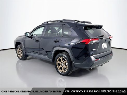 Used 2024 Toyota RAV4 AWD Hybrid image 7