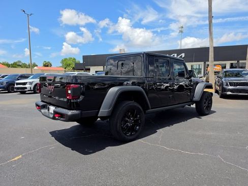 Used 2022 Jeep Gladiator Rubicon w/ LED Lighting Group AWD/4WD image 5