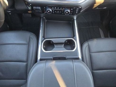 Used 2024 Chevrolet Silverado 2500 LTZ w/ LTZ Plus Package image 40