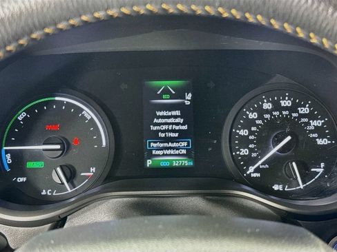 Certified 2023 Toyota Sienna XLE Woodland Edition AWD/4WD image 14