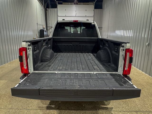 Used 2024 Ford F250 Lariat w/ Lariat Ultimate Package AWD/4WD image 4