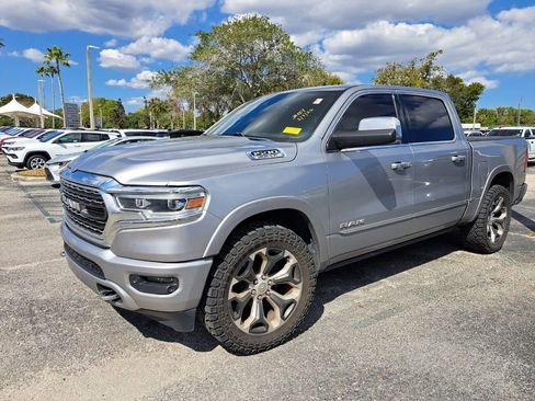 Used 2019 RAM 1500 Limited image 3