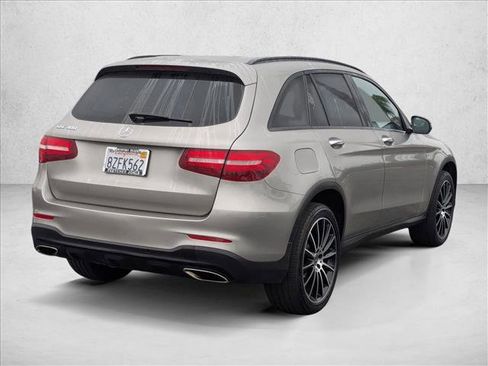 Used 2019 Mercedes-Benz GLC 300 image 5