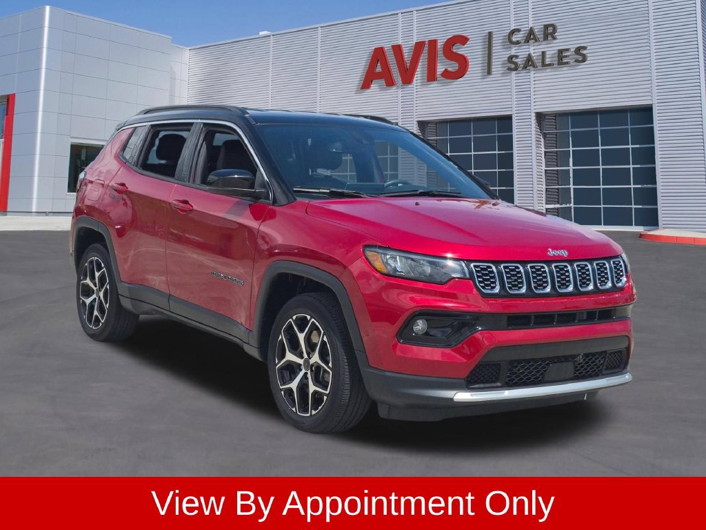 Used 2025 Jeep Compass Limited AWD/4WD image 3