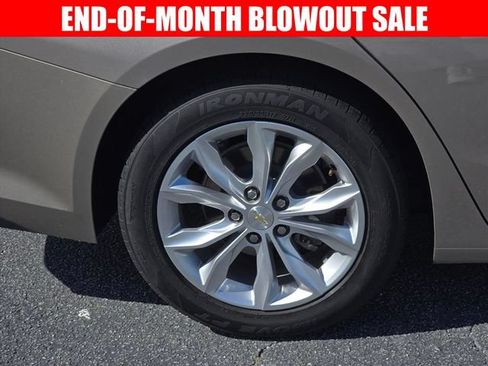Used 2022 Chevrolet Malibu LT FWD image 36