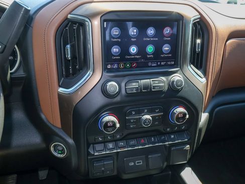 Used 2022 Chevrolet Silverado 3500 High Country AWD/4WD image 17
