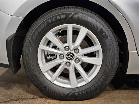 New 2026 Toyota Camry LE FWD image 22