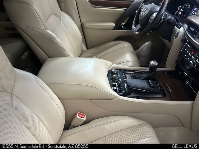 Used 2017 Lexus LX 570 4WD w/ Luxury Package image 12