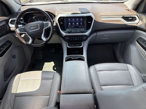Used 2020 GMC Acadia SLT image 11