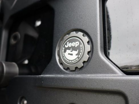 Used 2025 Jeep Wrangler Unlimited Rubicon 392 image 40