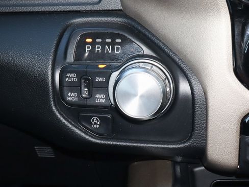 Used 2021 RAM 1500 Laramie image 25