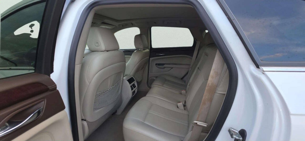 Used 2015 Cadillac SRX Luxury AWD/4WD image 7