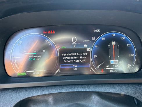 Used 2025 Toyota Crown Signia image 15