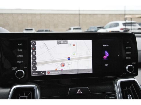 Certified 2023 Kia Sorento SX FWD image 28