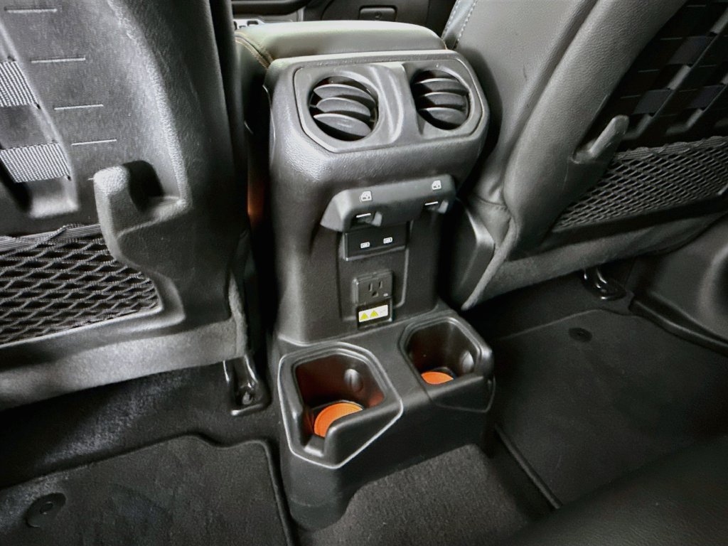Used 2021 Jeep Gladiator Mojave AWD/4WD image 16