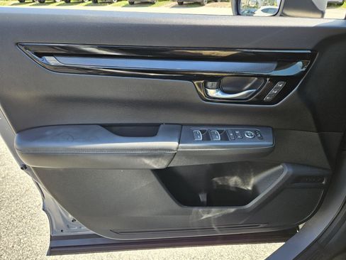 Used 2025 Honda CR-V EX-L image 30