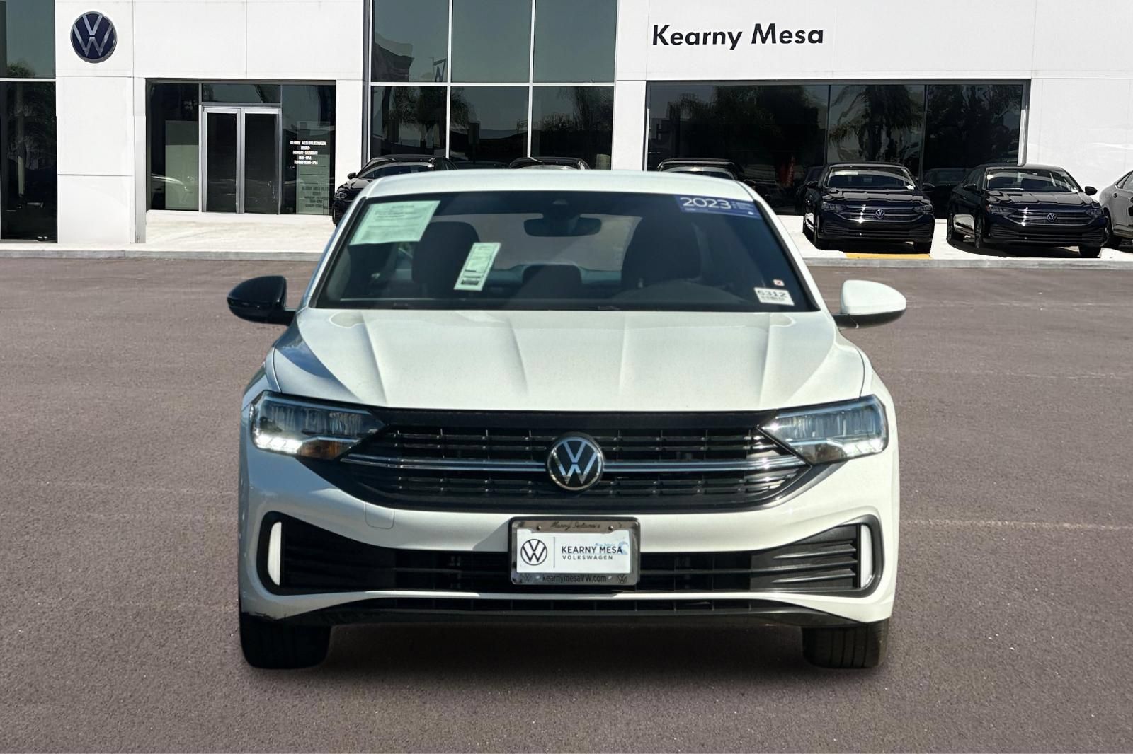 Used 2023 Volkswagen Jetta Sport FWD image 9