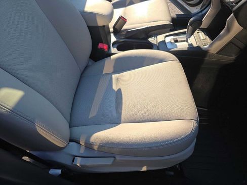Used 2016 Subaru Forester 2.5i Limited w/ Popular Package #2 image 21
