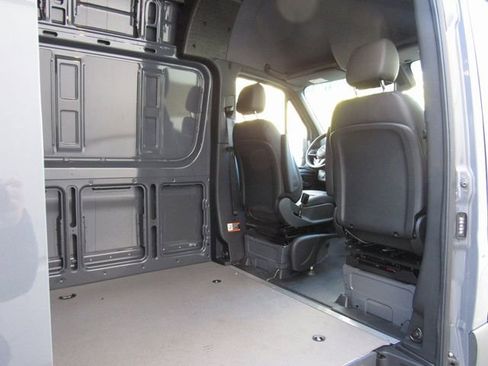 Used 2024 Mercedes-Benz Sprinter 144 Cargo image 20