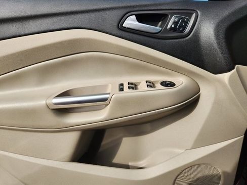 Used 2014 Ford Escape Titanium image 21