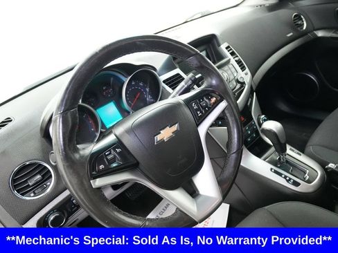 Used 2012 Chevrolet Cruze LT FWD image 12