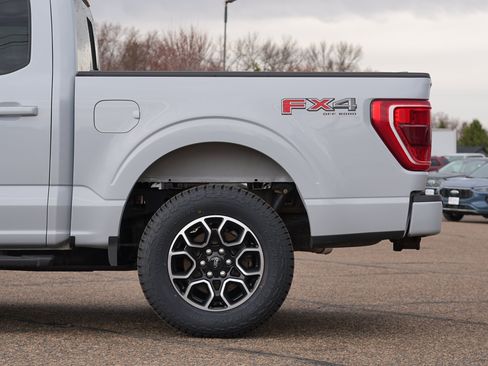 Used 2022 Ford F150 XLT w/ Equipment Group 302A High AWD/4WD image 16