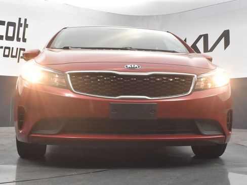 Certified 2017 Kia Forte S FWD image 24
