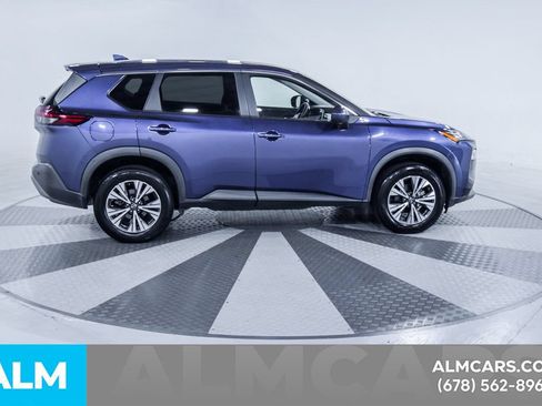 Used 2023 Nissan Rogue SV FWD image 11