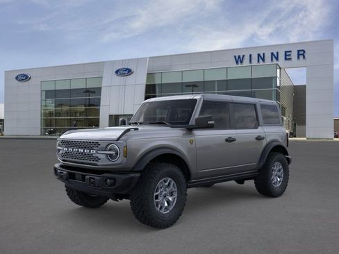 New 2025 Ford Bronco Badlands image 1