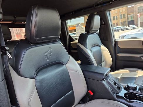 Used 2023 Ford Bronco Wildtrak AWD/4WD image 16