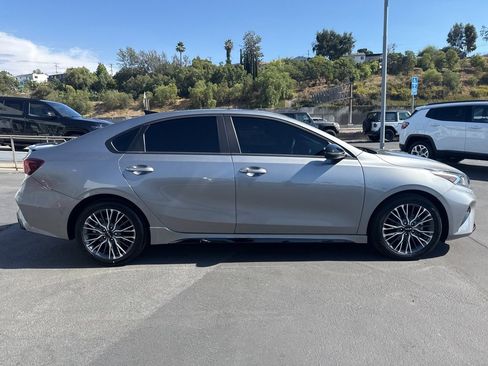 Used 2024 Kia Forte GT-Line w/ GT-Line Premium Package image 8