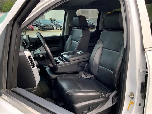 Used 2018 GMC Sierra 1500 SLT w/ SLT Premium Package AWD/4WD image 8