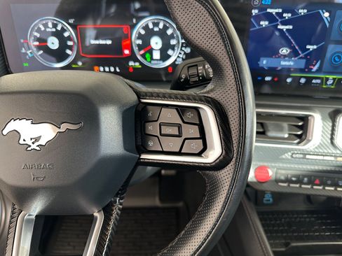 Used 2024 Ford Mustang Premium image 21