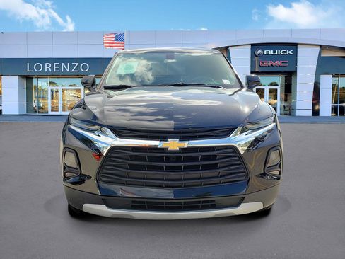 Used 2021 Chevrolet Blazer LT image 2