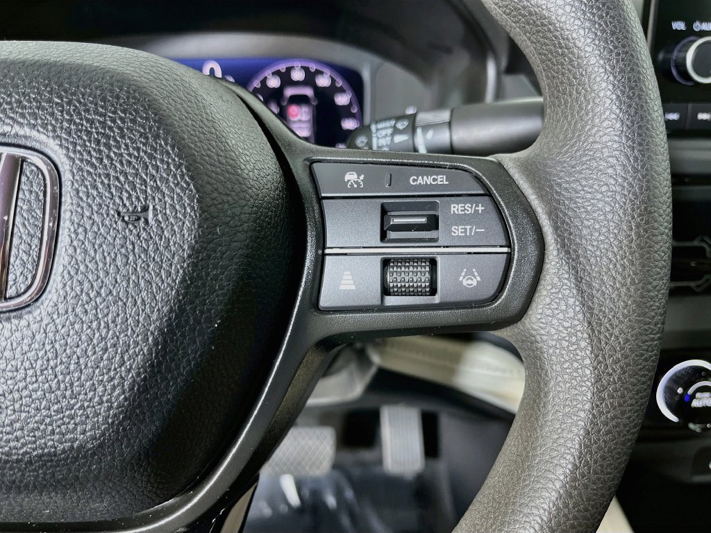 Used 2023 Honda Accord LX image 14