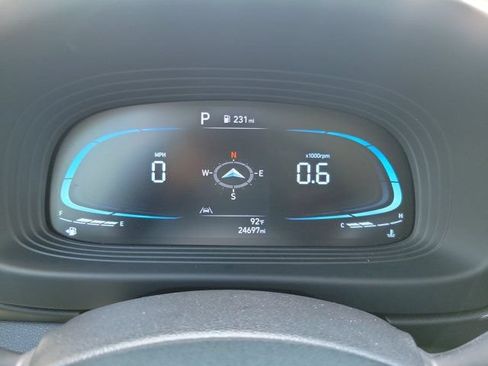Certified 2023 Hyundai Venue Limited FWD image 21