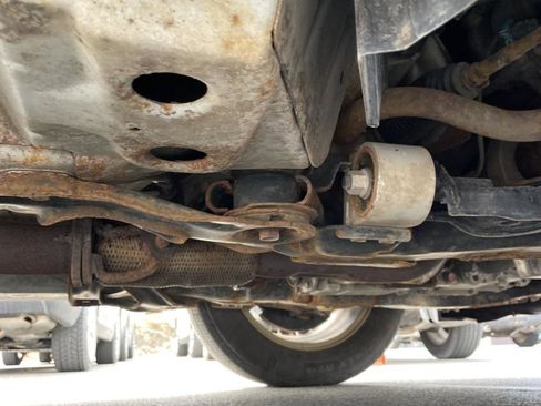 Used 2016 Chevrolet Equinox LT w/ Convenience Package image 23