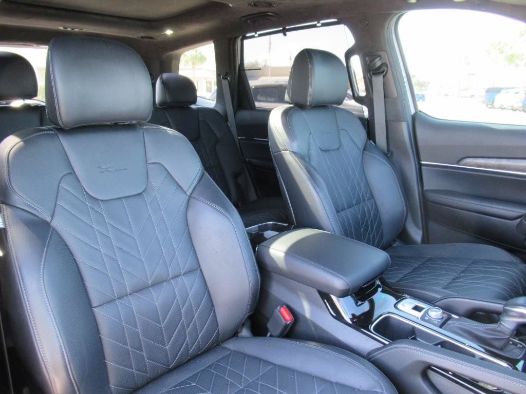 Used 2024 Kia Telluride SX Prestige X-Line AWD/4WD image 8