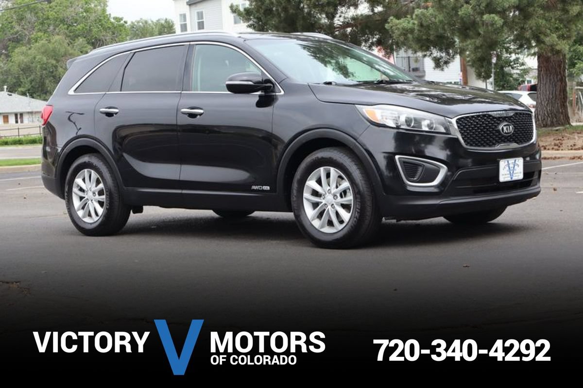 Used 2016 Kia Sorento LX AWD/4WD image 1