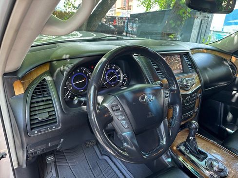 Used 2014 INFINITI QX80 4WD w/ Theater Package image 16