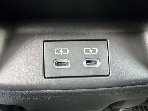 Used 2023 Toyota Corolla LE FWD image 15