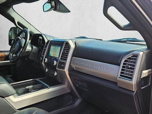 Used 2017 Ford F250 Platinum w/ Platinum Ultimate Package image 17